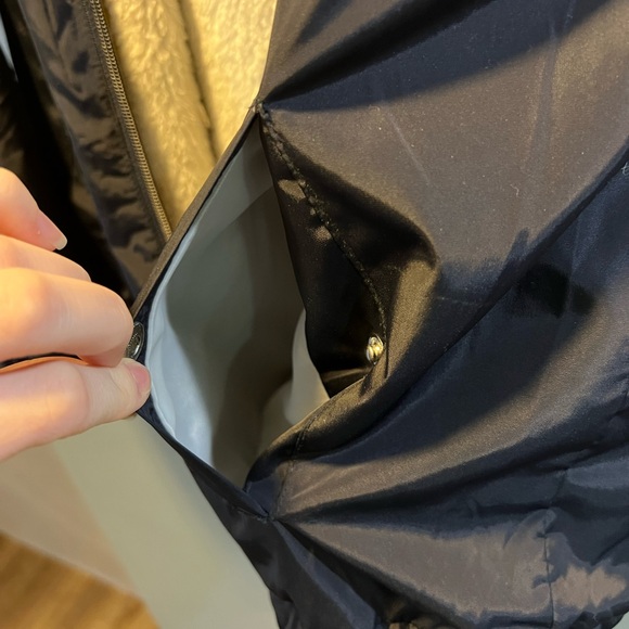 Vintage Windbreaker Jacket - Yellow, White, and Black - Picture 3 of 4